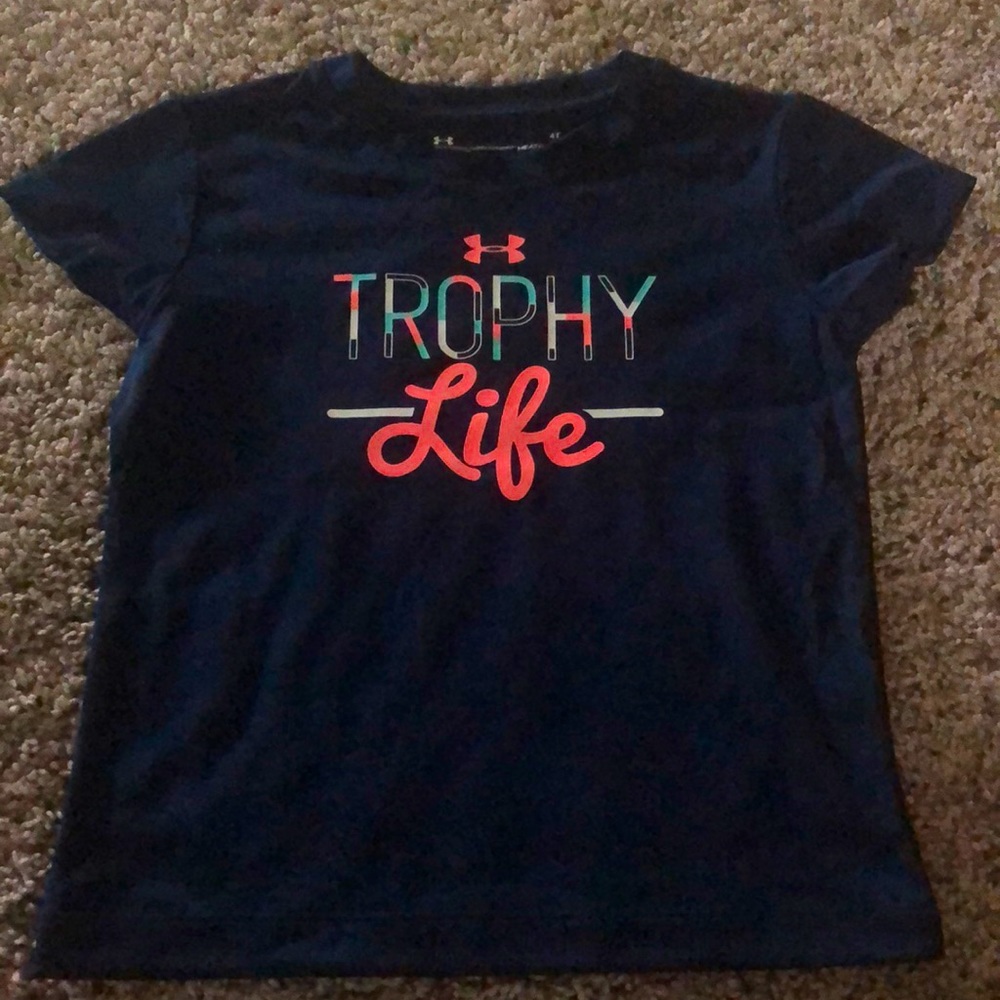 Under armor shirt